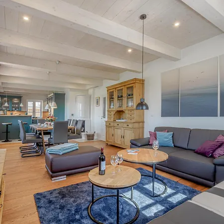 Holiday home Emmas Hus