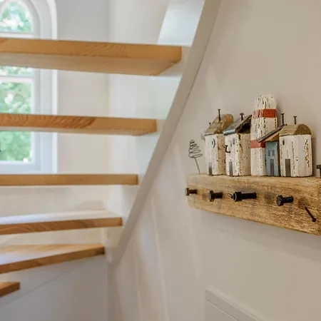 Emmas Hus Reetdachhaus Mit Sauna Und Garten * Pellworm